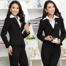 企業(yè)職業(yè)裝定制促進(jìn)地產(chǎn)行業(yè)著裝統(tǒng)一